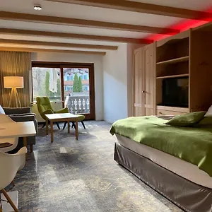 Sonnhof Tegernsee - Zentral Und Perfekt Fuer Urlaub & Arbeit , Bad Wiessee Germany